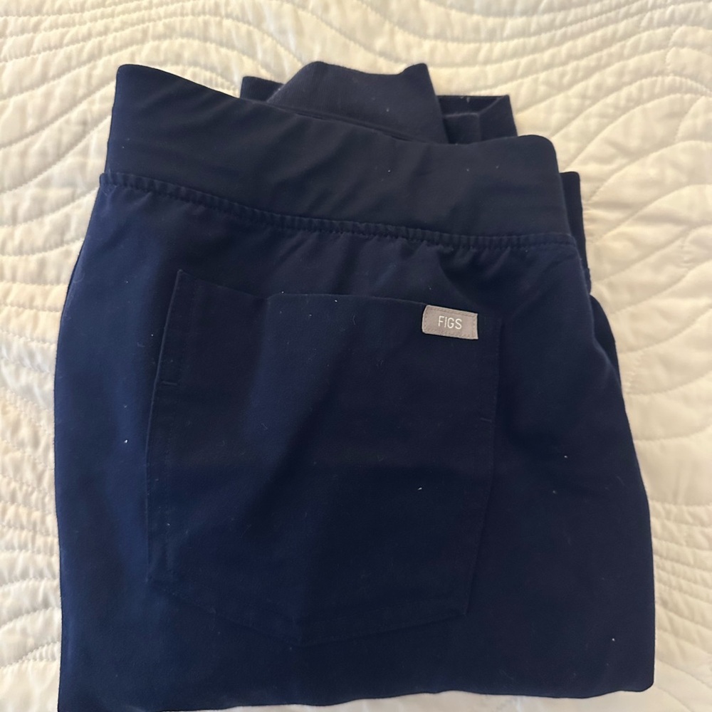 Figs Technical Collection XL Scrub Pants in Navy Blue